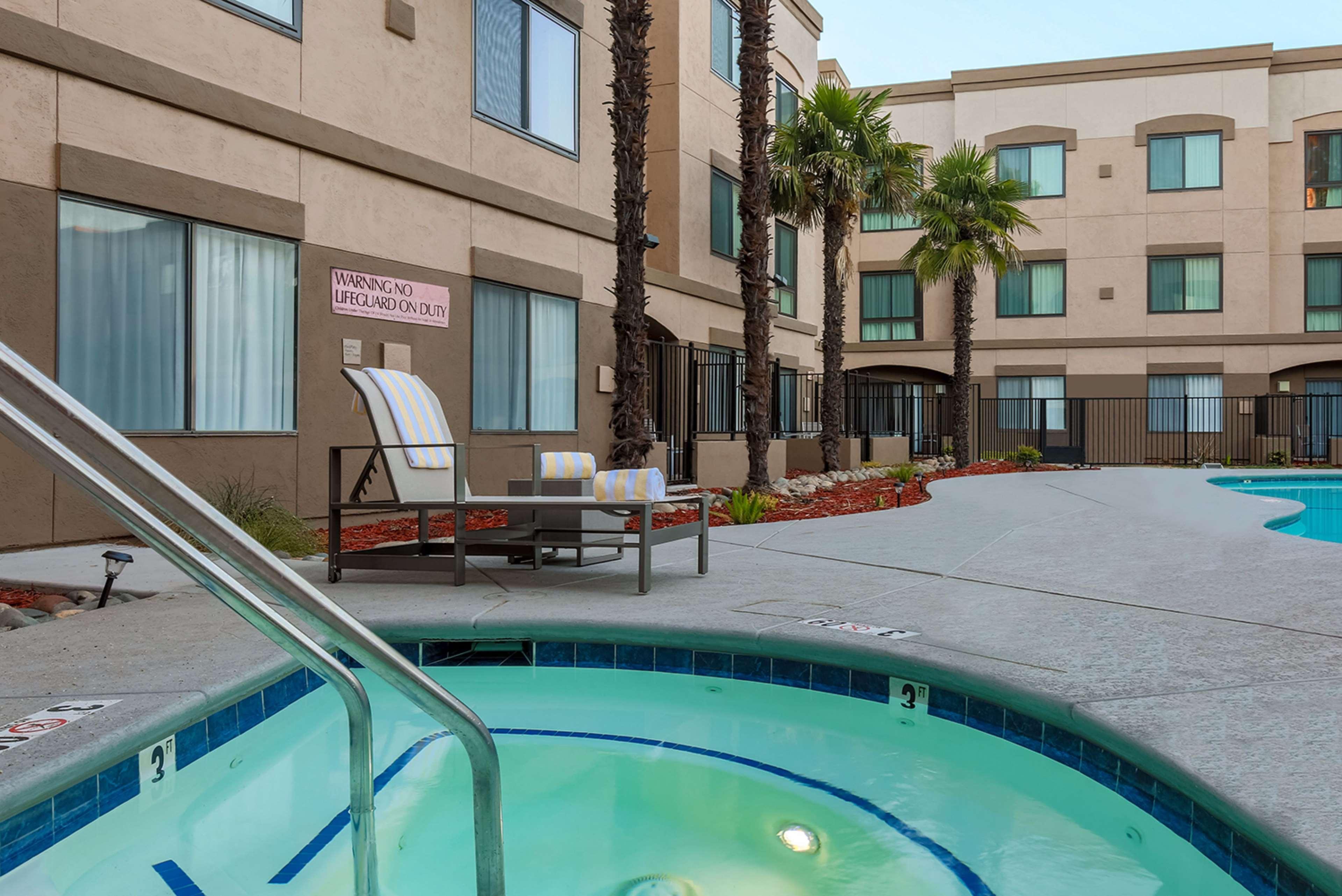 Doubletree Suites By Hilton Hotel Sacramento - Rancho Cordova Exteriér fotografie