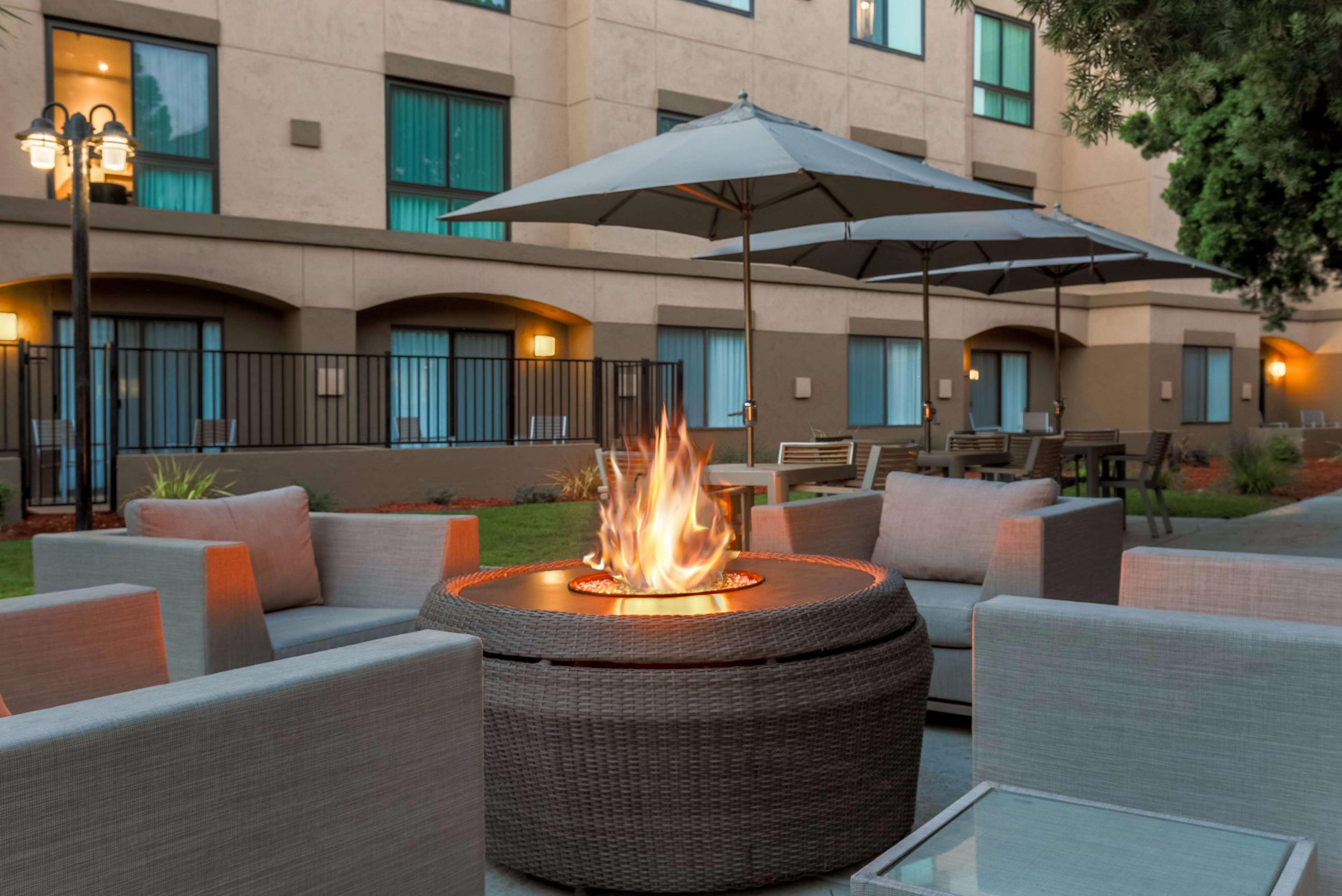 Doubletree Suites By Hilton Hotel Sacramento - Rancho Cordova Exteriér fotografie